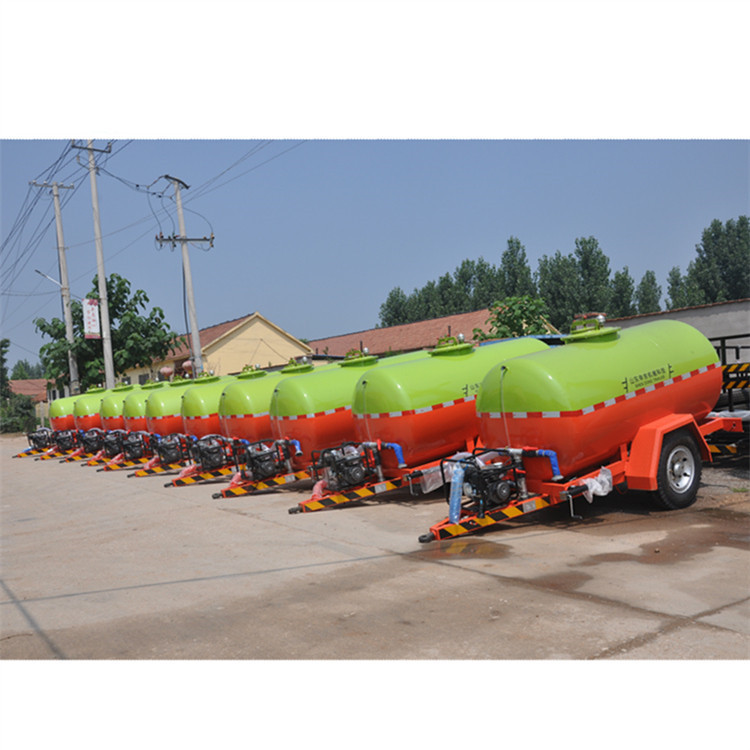 水罐拖车