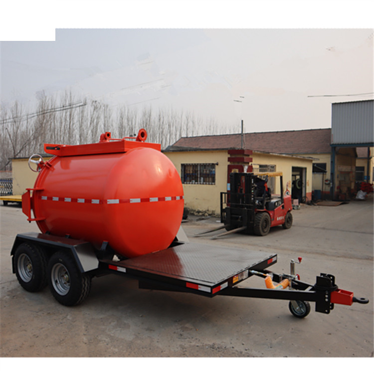 4吨真空废料罐拖车