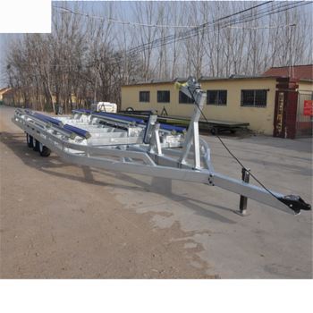 游艇拖车