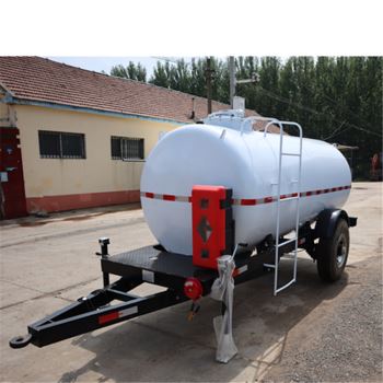 4.5吨农用油罐拖车